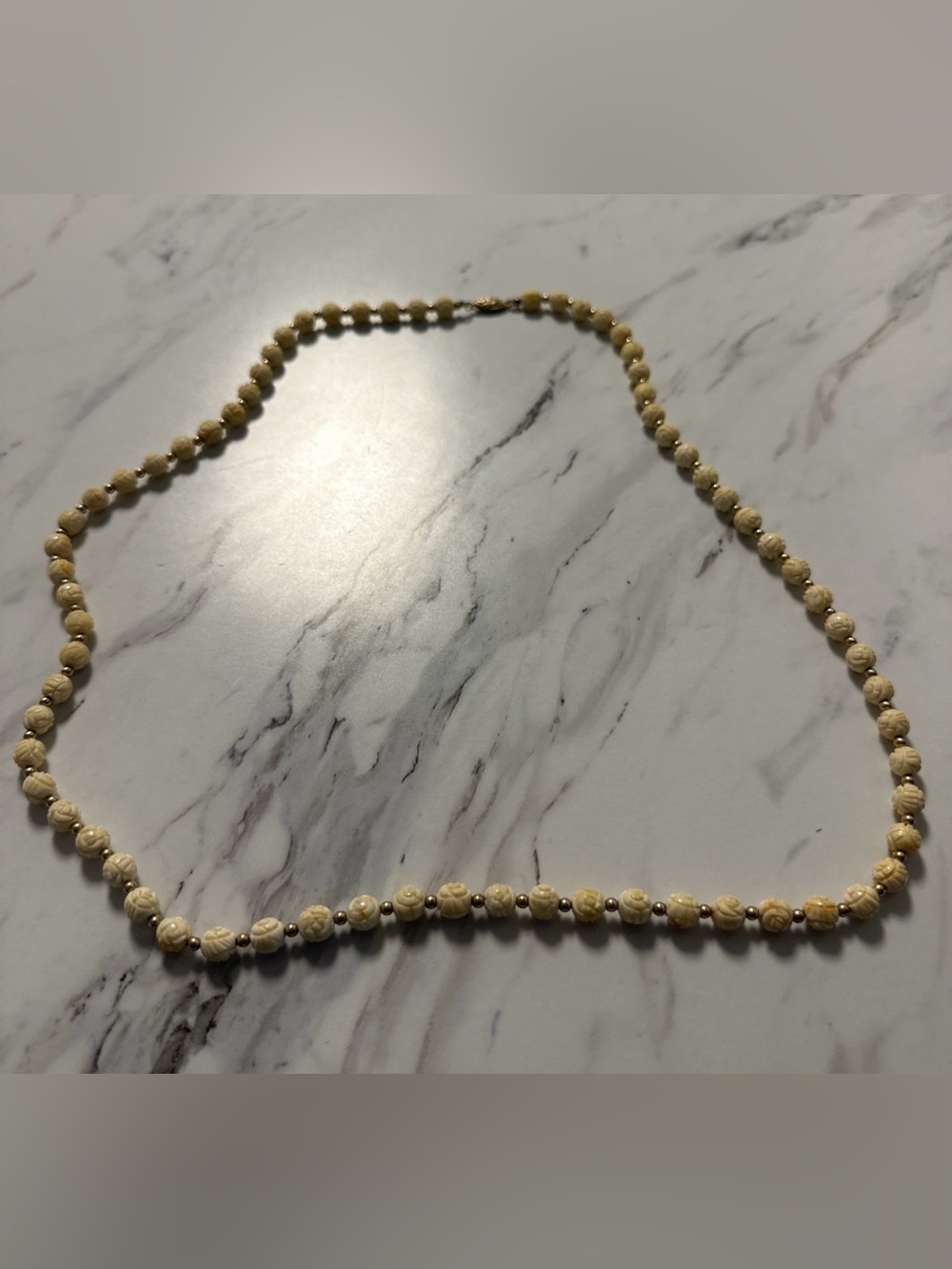 Cream Beaded Rose Necklace - Unbranded